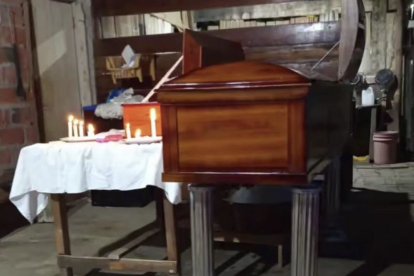 Así fueron veladas Vanessa y su hija, quien era apenas una bebé, en Puerto López.