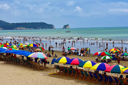 Año Nuevo 2026 en Ecuador: decreto establece feriado de cuatro días del 1 al 4 de enero.