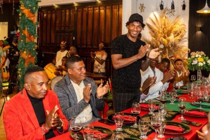 Darío Aimar, exdefensa de Liga de Quito, recibió aplausos durante la cena de confraternidad en Quinindé.