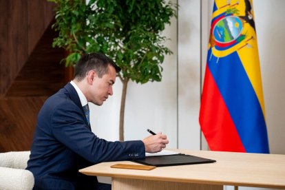 Daniel Noboa, presidente de Ecuador, reacciona a situación de Venezuela.