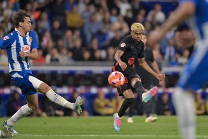 FC Barcelona visita a Espanyol en la fecha 18 de LaLiga.