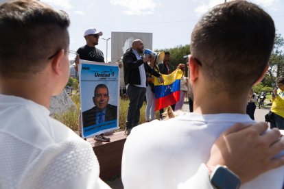 Ecuador refuerza restricciones migratorias por situación de Venezuela.