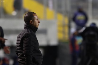 El DT colombiano Juan Pablo Buch no continuará en Aucas en 2026.