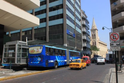 Avanzan los trabajos en el sistema de Metrovía para conectar Guayaquil.