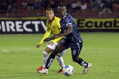 Feyiseitan Asagidigbi, conocido como Fei, llegó en silencio a Cuenca Juniors y terminó siendo protagonista.