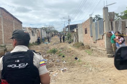 Dos hombres, entre ellos un menor de 15 años, fueron asesinados la mañana de este sábado 10 de enero
