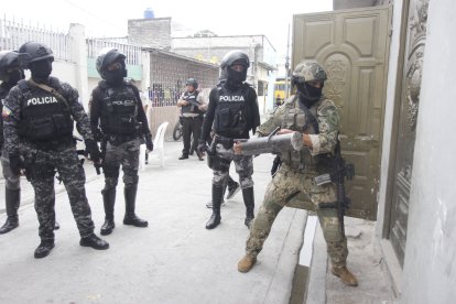 Los agentes policiales demandan información clave para poder ejecutar golpes contra la criminalidad.