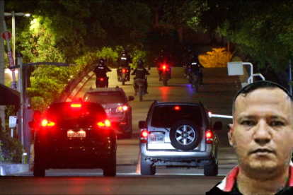 Tras el triple crimen, la Policía llegó al lugar para realizar el procedimiento correspondiente.