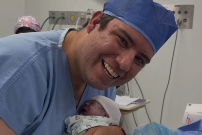 Sergio 'El Heladero' en el nacimiento de su primer hijo.