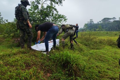 Durante el enfrentamiento armado con los grupos delictivos, uno de sus miembros falleció.