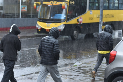 Pronóstico del clima en Ecuador: el Inamhi mantiene la alerta por lluvias y tormentas eléctricas en la Costa, Sierra y Amazonía.
