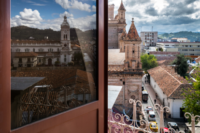 En Cuenca, buscan regular Airbnb.