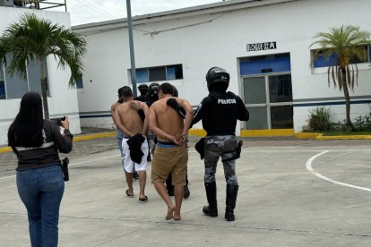 Cuatro hombres son sospechosos de doble crimen en el barrio María Auxiliadora, de Manta