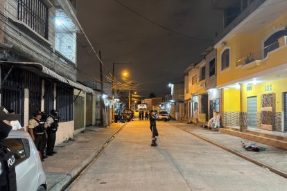 Al sitio llegaron agentes, para investigar lo ocurrido.