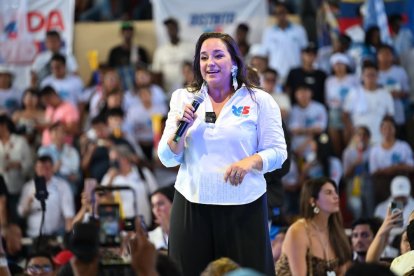 Gabriela Rivadeneira es la nueva líder del movimiento Revolución Ciudadana.