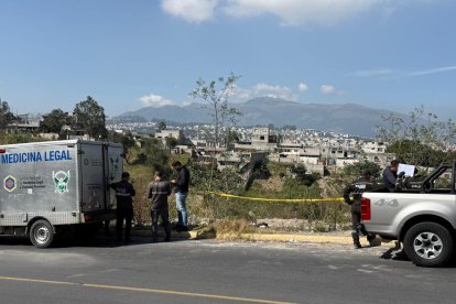 El cuerpo fue localizado a un costado de la vía que dirige a Ciudad Bicentenario.
