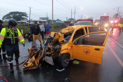 Los afectados fueron auxiliados inicialmente por las personas del sector.