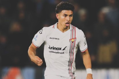 Jeremy Sarmiento tuvo poco protagonismo con Cremonese de Italia.