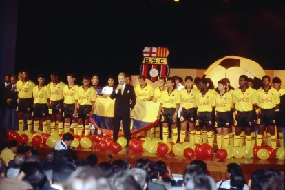 La Noche Amarilla 1995, la primera en donde se jugó un partido amistoso.