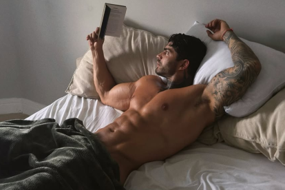 Cezar Augusto es un modelo brasileño y expareja de Virginia Limongi.