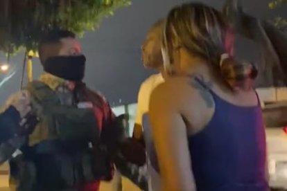 Imágenes del altercado entre militares, Jacqueline Hurtado y Roberto Cuero