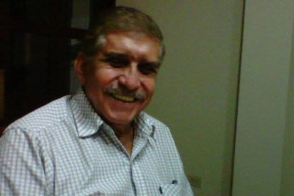 Kenneth Carrera fue profesor de la Universidad de Guayaquil.