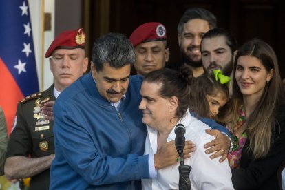 Nicolás Maduro y Álex Saab durante un acto público en Caracas, años atrás.
