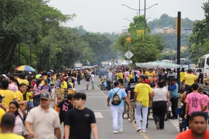 Afluencia masiva de hinchas para ver el partido de Barcelona vs. Inter Miami.