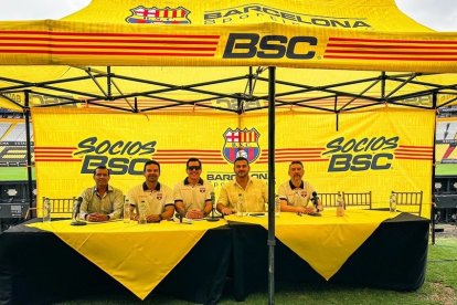 En Asamblea de Barcelona SC, el presidente Antonio Álvarez tuvo un careo con los socios.