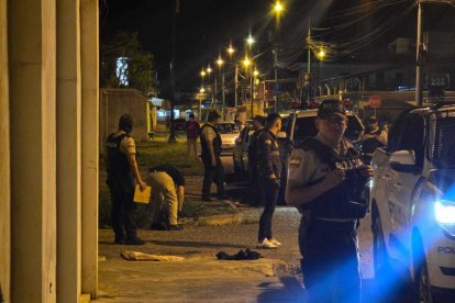 Las víctimas son un taxista y su esposa que salieron de casa y aparecieron mutilados.