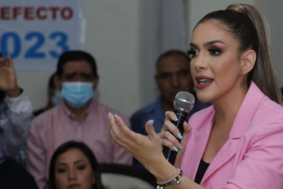 María Fernanda Ríos durante su candidatura en 2022.