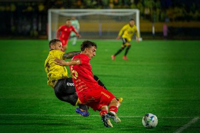 Barcelona SC ante Aucas fue la Noche Amarilla en Quito.