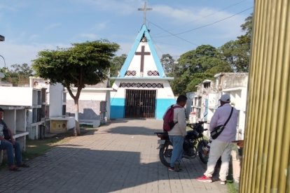 Policía investiga hallazgo de piezas anatómicas en la vía a Naranjal.