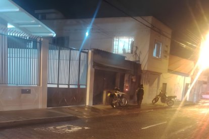El hecho se produjo en las calles Morales y Argentina, en Cayambe.