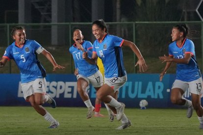 Ecuador le quitó el invicto a Colombia, con un golazo de Rosa Flores.