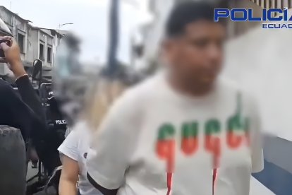 Alias Doble A y su esposa fueron detenidos juntos en febrero de 2025. Luego, fueron sobreseídos.