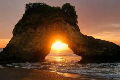 El Arco del Amor, uno de los tesoros naturales de Jama.