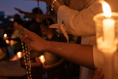El ayuno y la oración están ligados cuando esta penitencia se hace con una finalidad espiritual.