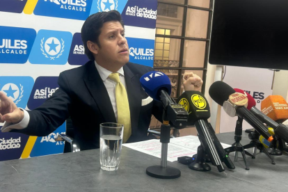 El coordinador jurídico municipal, César Poveda.