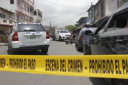 La zona del crimen, en el suburbio de Guayaquil. El joven era conocido en el sector, pues vivía en una zona cercana.