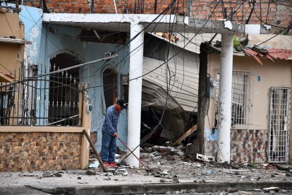 Se registraron varios atentados con explosivos en Machala.