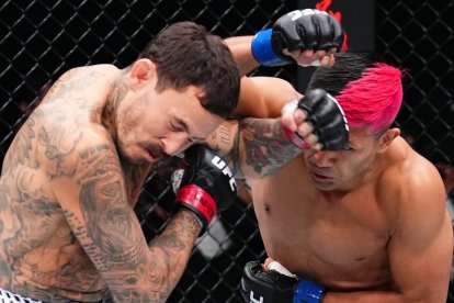 Chito (i) perdió ante ante David Martínez por decisión unánime de los jueces con tarjetas de 29-28, 29-28, 29-28.