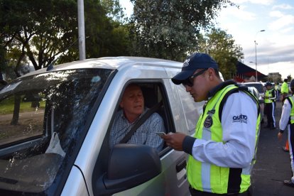 Conoce cómo rige el pico y placa en Quito.