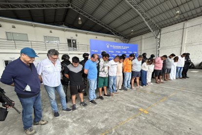 Los detenidos luego del operativo contra los tentáculos de la Mafia Albanesa.
