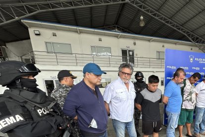 Los detenidos fueron presentados en Guayaquil por el ministerio del Interior y la Fiscalía.