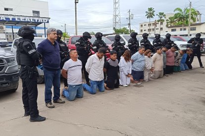 Detenidos en el caso Costa, presentados en Guayaquil.