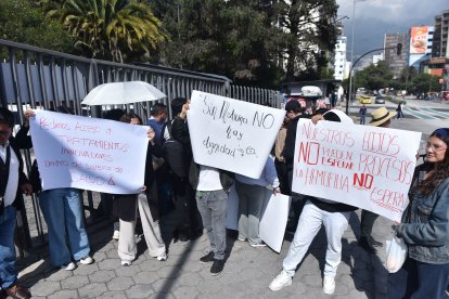 Algunos pacientes llegaron de otras localidades del país para reclamar sus derechos.