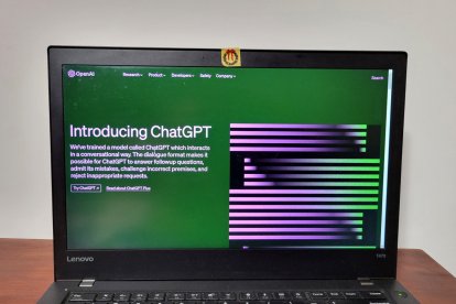 El impacto en las tiendas de aplicaciones ha sido devastador para la empresa dirigida por Sam Altman