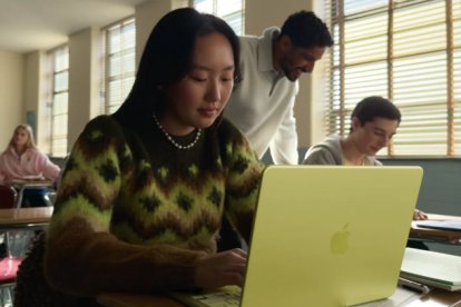 El dispositivo pretende conquistar a estudiantes y usuarios de iPhone que quieren dar el salto al ecosistema Mac