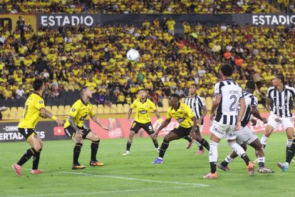 Barcelona empató 1-1 en el estadio Monumental ante Botafogo, por la ida de la fase 3 de Copa Libertadores.